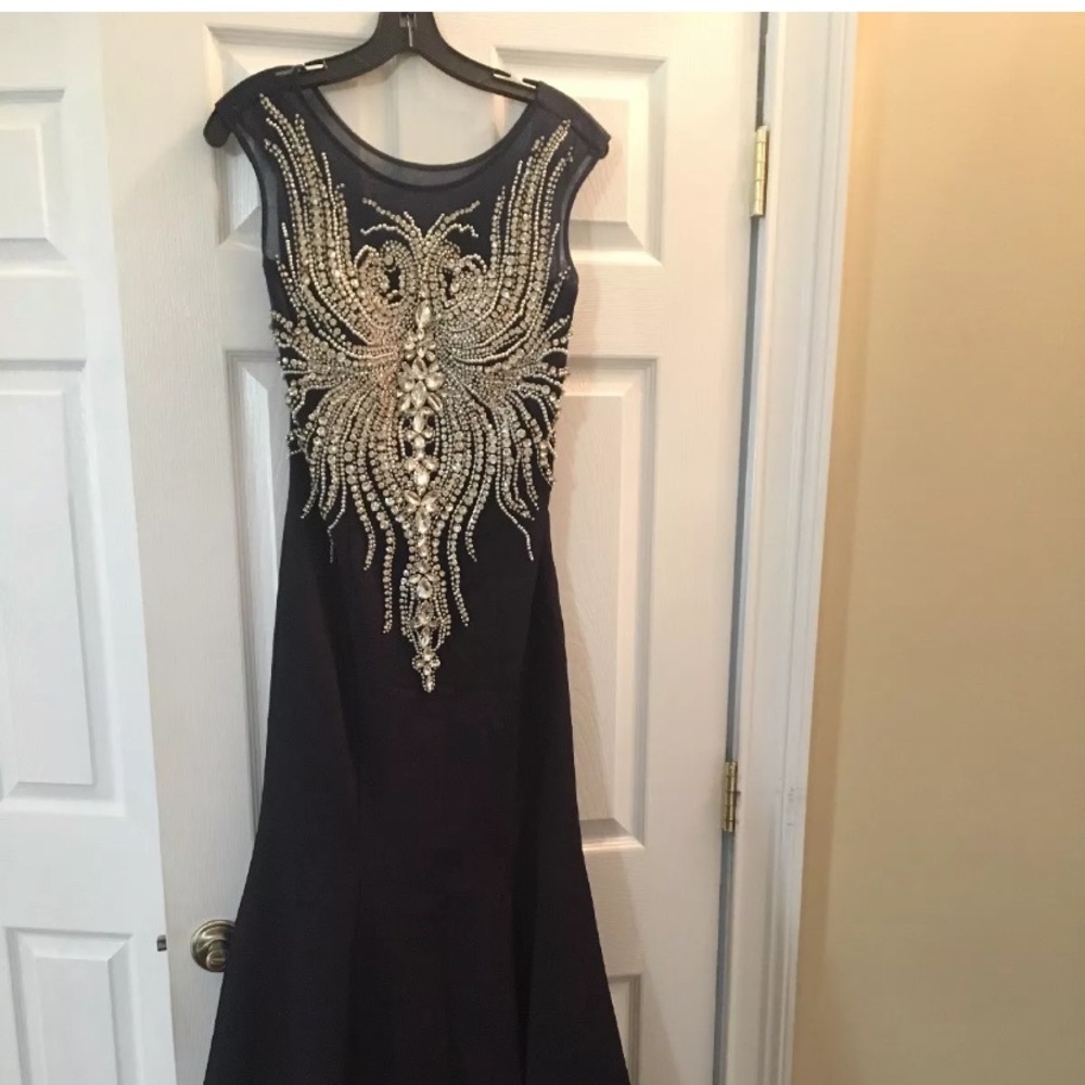 Lanyu navy gown size 4/6